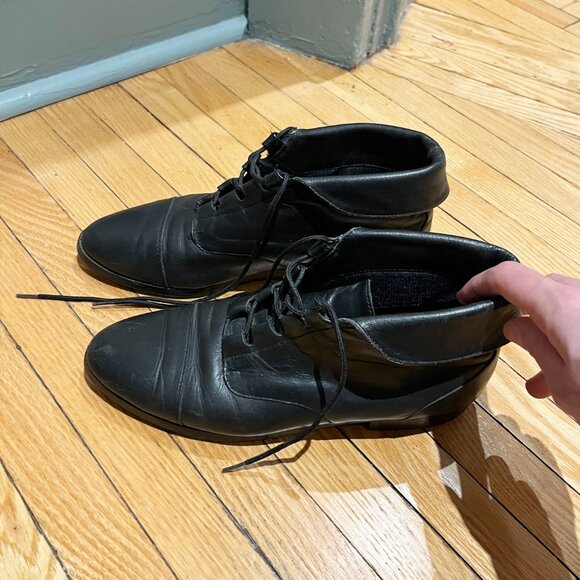 Black Leather Lace-Up Ankle Boots - Women's Size 9 - Picture 2 of 16